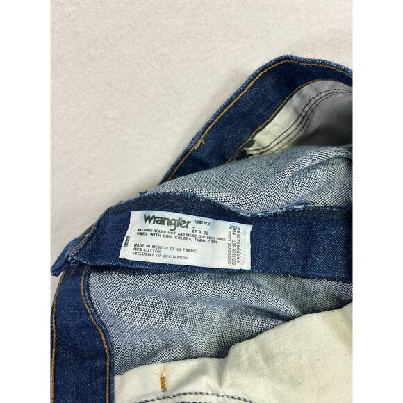 Men's Wrangler Workwear Jeans - Size 42 x 30 100% Cotton Rodeo Cowboy Western - Picture 10 of 12